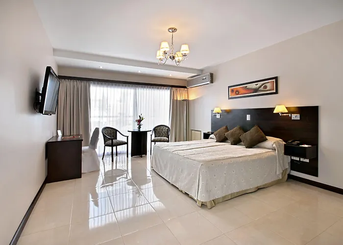 Hotel Nuevo Ostende by bund