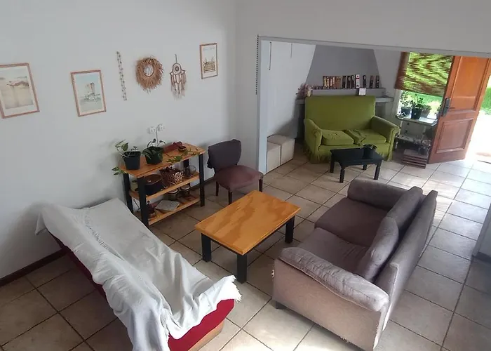  Aslana Hostel